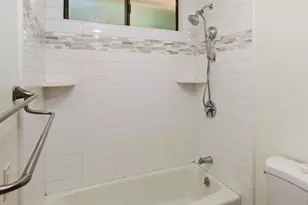 2596 Wallingford Dr, Beverly Hills, CA 90210 - Photo 19