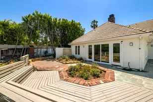 2596 Wallingford Dr, Beverly Hills, CA 90210 - Photo 27