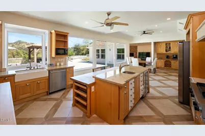 2596 Wallingford Drive, Beverly Hills, CA 90210 - Photo 7