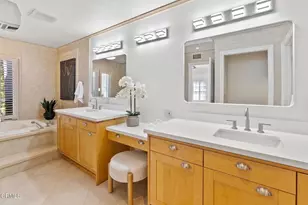 2596 Wallingford Dr, Beverly Hills, CA 90210 - Photo 21