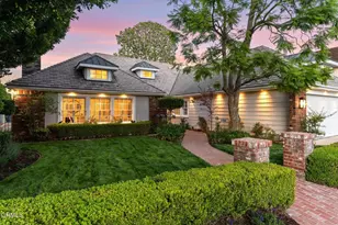 2596 Wallingford Dr, Beverly Hills, CA 90210 - Photo 3