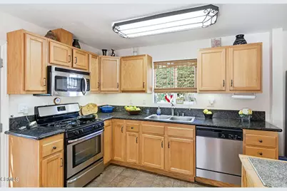 8950 Oswego Street, Sunland, CA 91040 - Photo 9