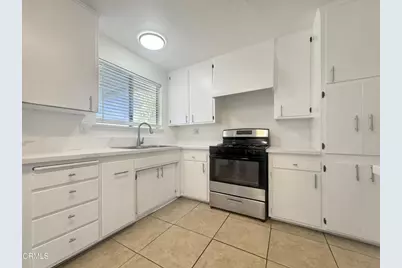 1203 W Avenue H8, Lancaster, CA 93534 - Photo 5