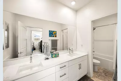 9019 Black Thorn Street, Jurupa Valley, CA 92509 - Photo 17