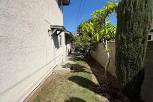 868 Fairview Ave, Arcadia, CA 91007 - Photo 23