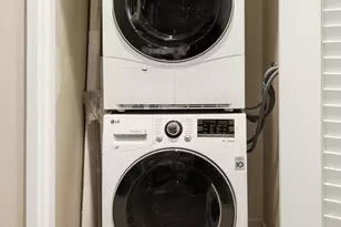 388 Cordova St, Pasadena, CA 91101 - Photo 23