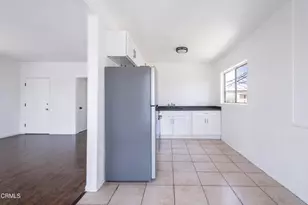 924 N Kingsley Dr, Los Angeles, CA 90029 - Photo 11