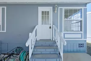 19127 Pioneer Blvd, Cerritos, CA 90703 - Photo 33