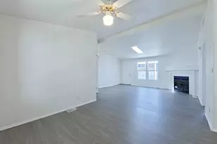 19127 Pioneer Blvd, Cerritos, CA 90703 - Photo 7