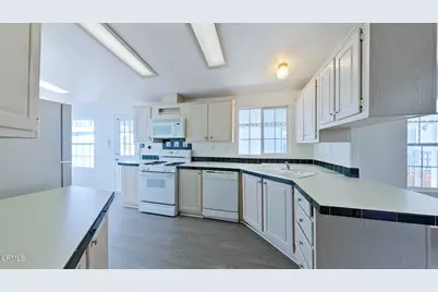 19127 Pioneer Boulevard #45, Cerritos, CA 90703 - Photo 11