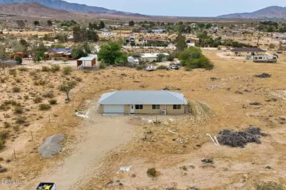 9210 Cherokee Trail, Lucerne Valley, CA 92356 - Photo 23