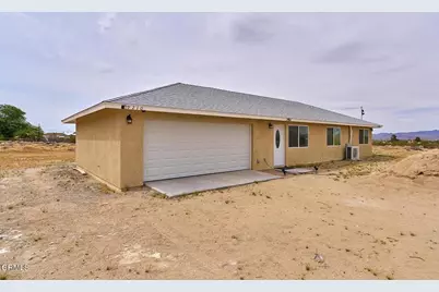 9210 Cherokee Trail, Lucerne Valley, CA 92356 - Photo 5