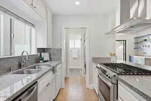 1202 1st St, Hermosa Beach, CA 90254 - Photo 7