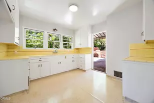 2015 Montecito Dr, Glendale, CA 91208 - Photo 13