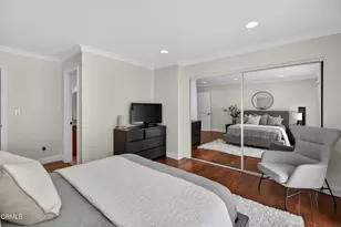 9325 9327 La Shell Dr, Tujunga, CA 91042 - Photo 17