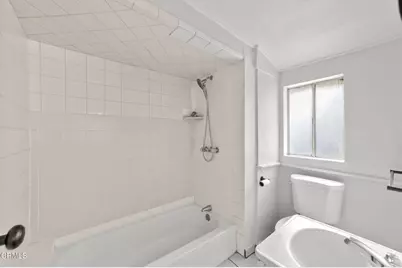 3633 Kansas Avenue, Riverside, CA 92507 - Photo 15