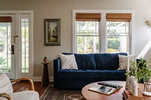 698 E Elizabeth St, Pasadena, CA 91104 - Photo 5