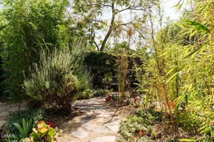 1300 Meadowbrook Rd, Altadena, CA 91001 - Photo 41