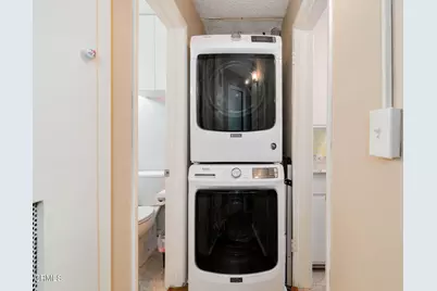 132 Poinsettia Avenue, Monrovia, CA 91016 - Photo 33