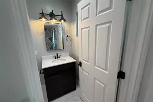 4703 Oakwood Ave, La Canada Flintridge, CA 91011 - Photo 23