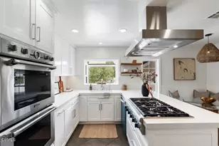 3818 Cedarbend Dr, Glendale, CA 91214 - Photo 13