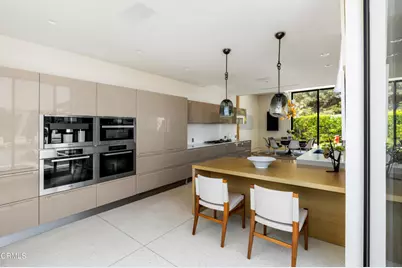 590 Haynes Avenue, Beverly Hills, CA 90210 - Photo 13