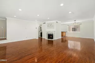 9503 Via Venezia, Burbank, CA 91504 - Photo 5