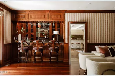 860 Flintridge Avenue, La Canada Flintridge, CA 91011 - Photo 11