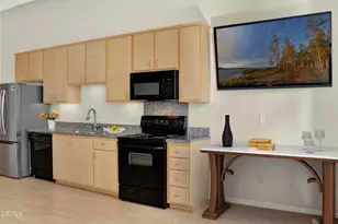 175 S Lake Ave, Pasadena, CA 91101 - Photo 13