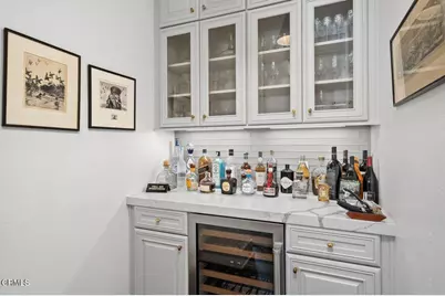 100 S Orange Grove Boulevard #302, Pasadena, CA 91105 - Photo 9