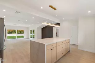 17254 Warrington Dr, Los Angeles, CA 91344 - Photo 19