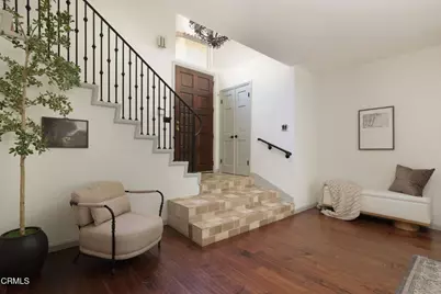 52 N Arroyo Boulevard, Pasadena, CA 91105 - Photo 17