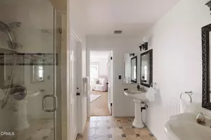 52 N Arroyo Blvd, Pasadena, CA 91105 - Photo 29
