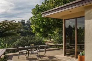 1279 Chateau Rd, Pasadena, CA 91105 - Photo 51