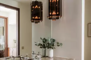 1279 Chateau Rd, Pasadena, CA 91105 - Photo 45