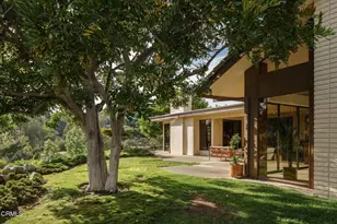 1279 Chateau Rd, Pasadena, CA 91105 - Photo 49