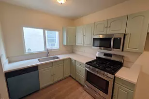 407 S Verdugo Rd, Glendale, CA 91205 - Photo 25