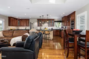 1205 Wabash St, Pasadena, CA 91103 - Photo 11