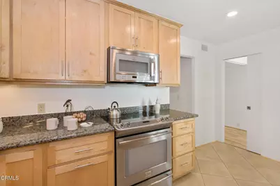 190 Arroyo Terrace #102, Pasadena, CA 91103 - Photo 11