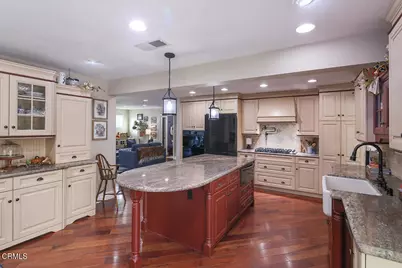 20530 Lisa Gail Drive, Santa Clarita, CA 91350 - Photo 13