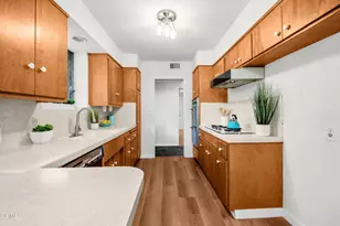 253 Redwood Dr, Pasadena, CA 91105 - Photo 13