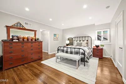 555 Meadow Grove Street, La Canada Flintridge, CA 91011 - Photo 43