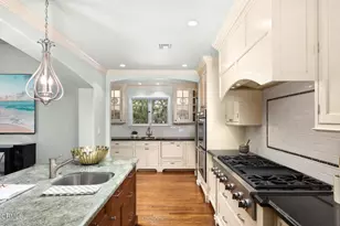 555 Meadow Grove St, La Canada Flintridge, CA 91011 - Photo 25