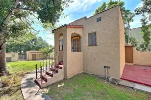 1768 E Orange Grove Blvd, Pasadena, CA 91104 - Photo 13