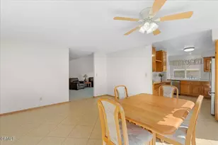 25530 Meadow Mont St, Valencia, CA 91355 - Photo 11