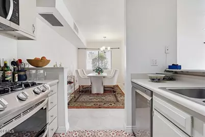 2680 Lake Avenue #8, Altadena, CA 91001 - Photo 11