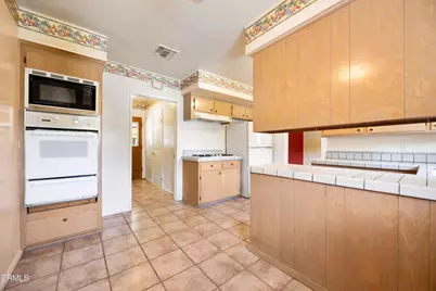 6940 Bellclaire Street, Tujunga, CA 91042 - Photo 15