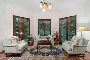 4166 Woodleigh Ln, La Canada Flintridge, CA 91011 - Photo 11
