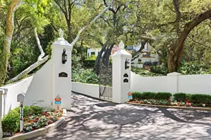 4166 Woodleigh Ln, La Canada Flintridge, CA 91011 - Photo 65