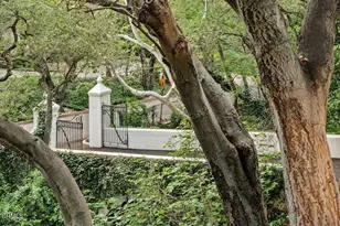4166 Woodleigh Ln, La Canada Flintridge, CA 91011 - Photo 57